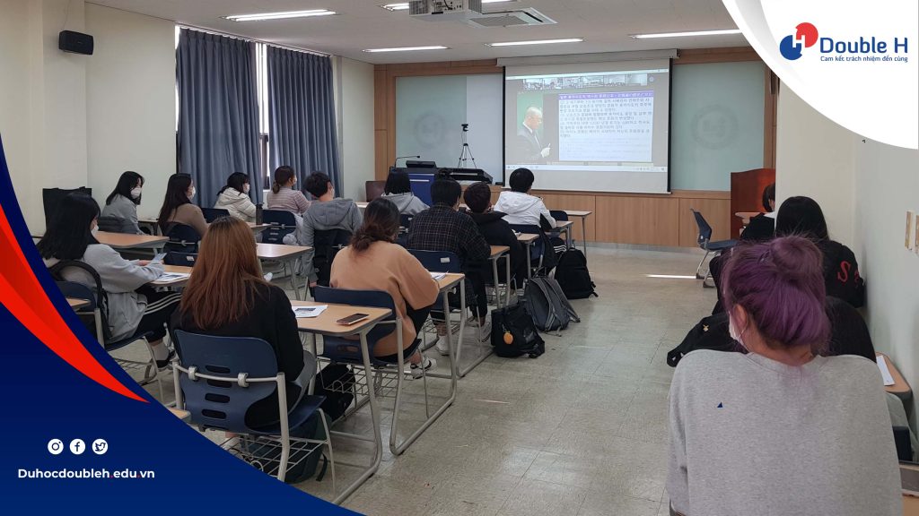 Chương trình đào tạo tiếng Hàn cao đẳng hyejoen
